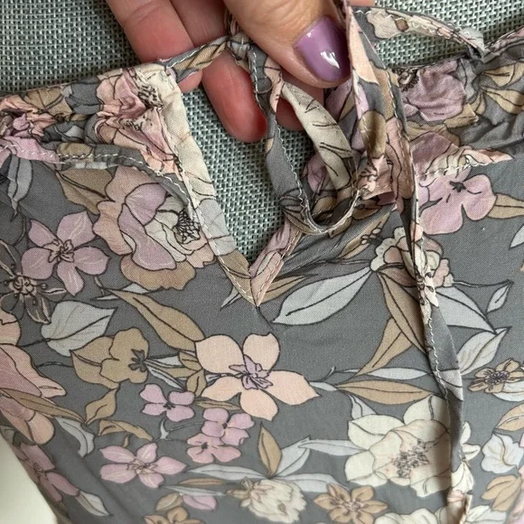 VICI Floral Ruffle Dress - Picture 4 of 5